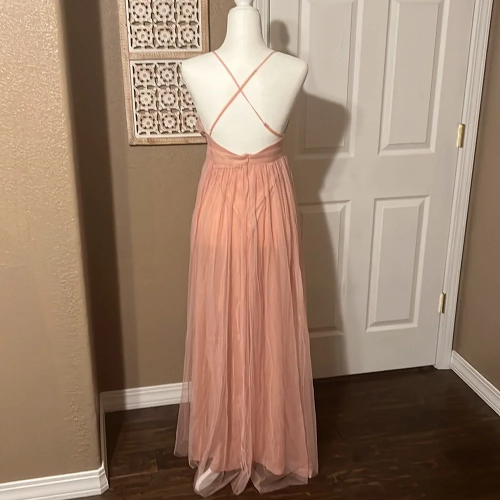 Pink v neck dress - Picture 3 of 4